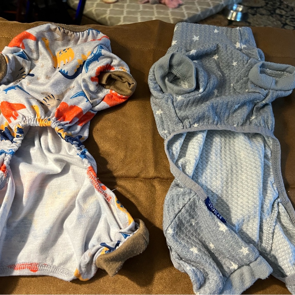 Cute Grey Star & Multi Shark Pet Shirts knit